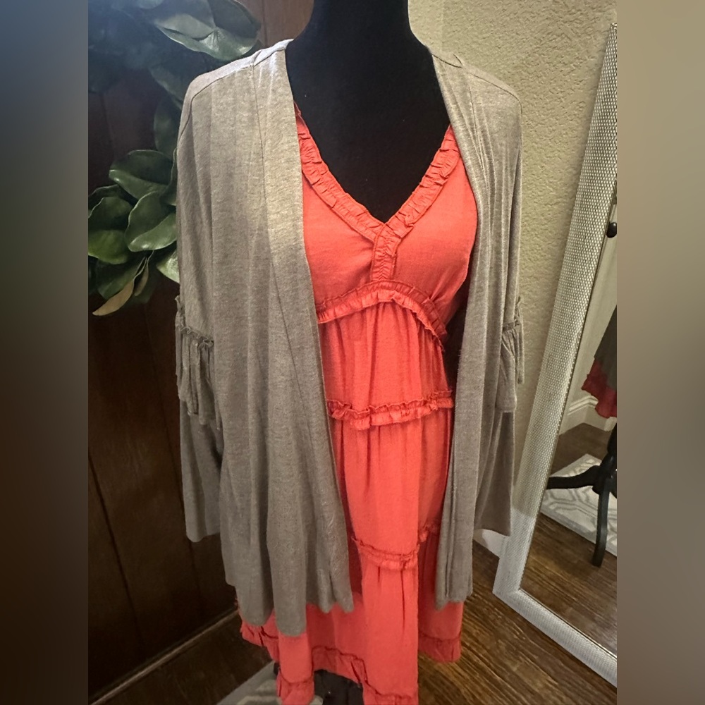 Ruffled Sleeve Cardigan (Small/Medium)